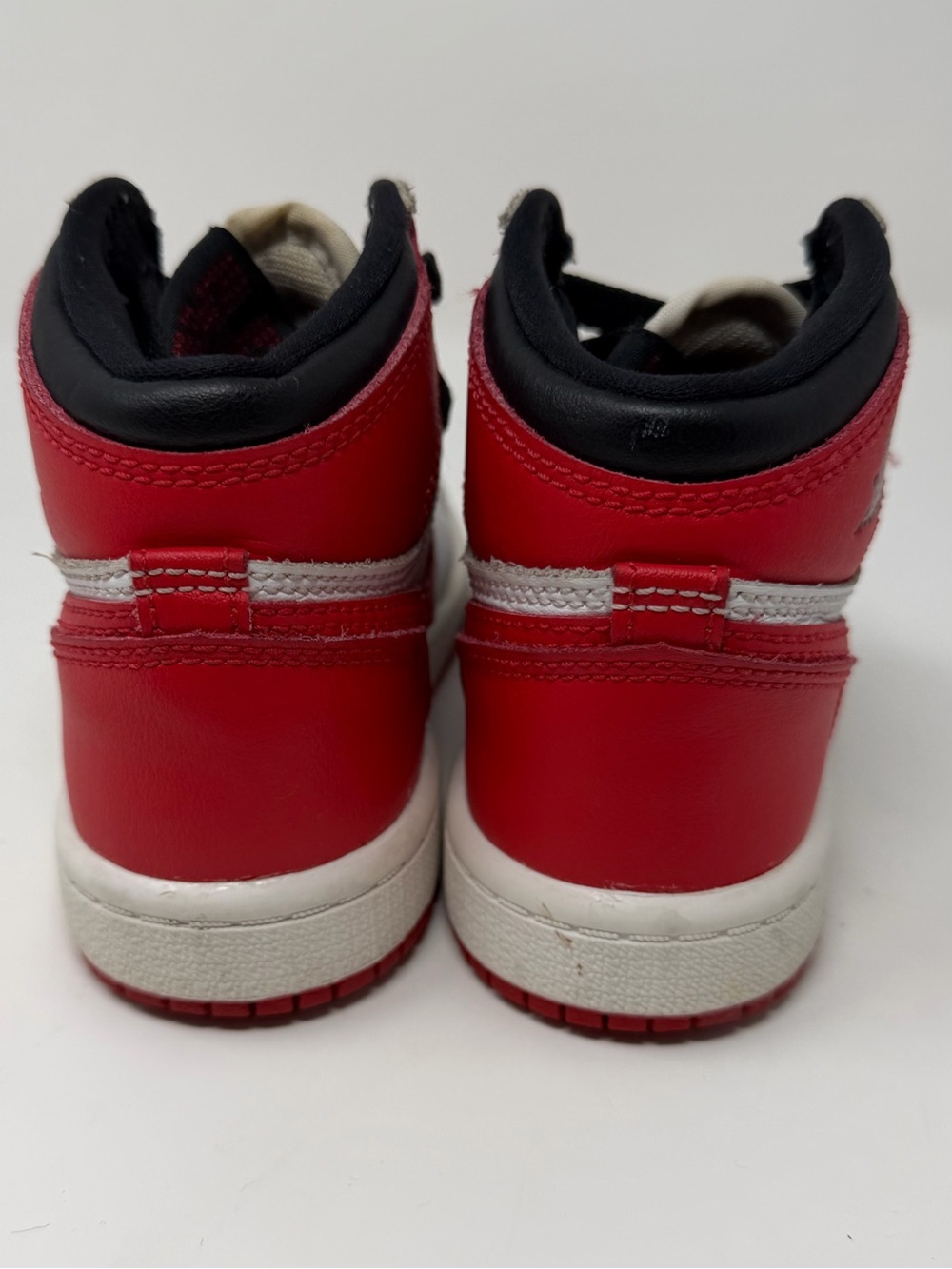 Jordan Kids High-Top Sneakers in Red, White & Black Sz.11 - Picture 6 of 8